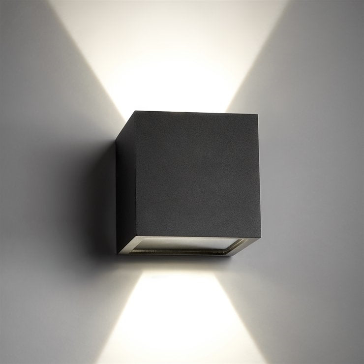 Cube led black Utomhuslampa